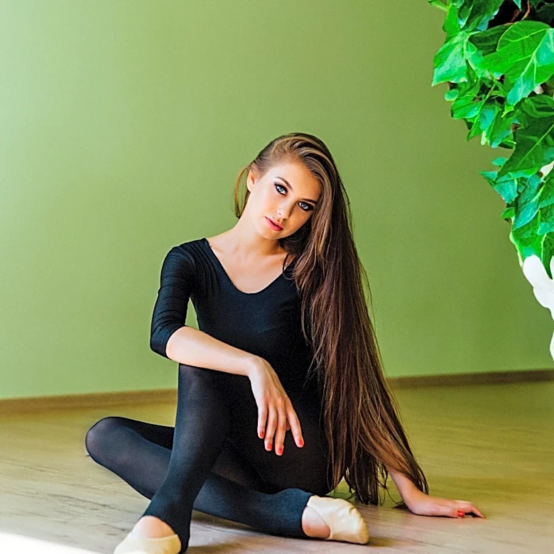 Dancing with the Stars Alum Hayley Erbert Mourns Loss of Stepfather