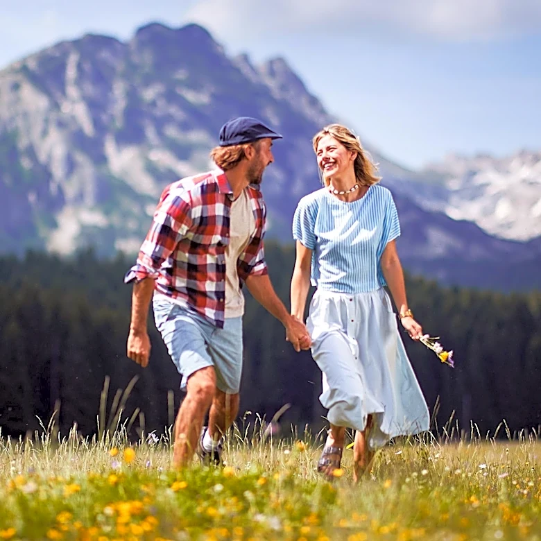 Maria and Georg Von Trapp's Real-Life Love Story: A Journey from Duty to Genuine Love