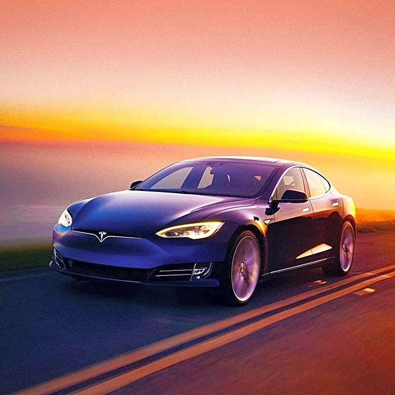 Tesla Shifts Solar Focus to Support AI Infrastructure with New Power Agreements