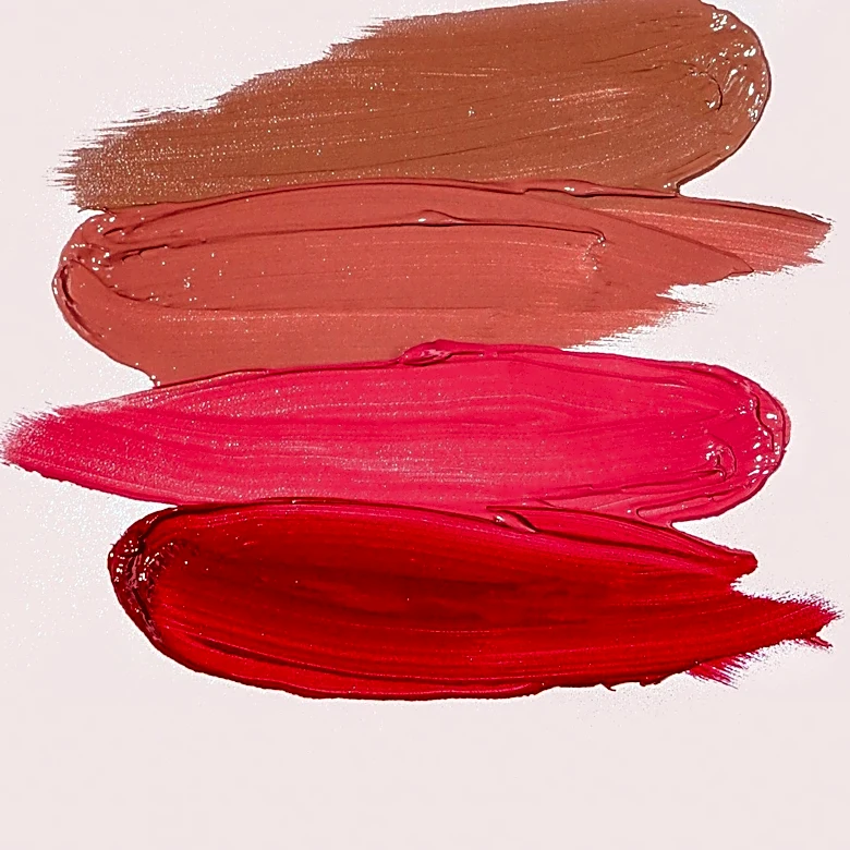 Glossier's Struggle to Reclaim Its Beauty Industry Dominance