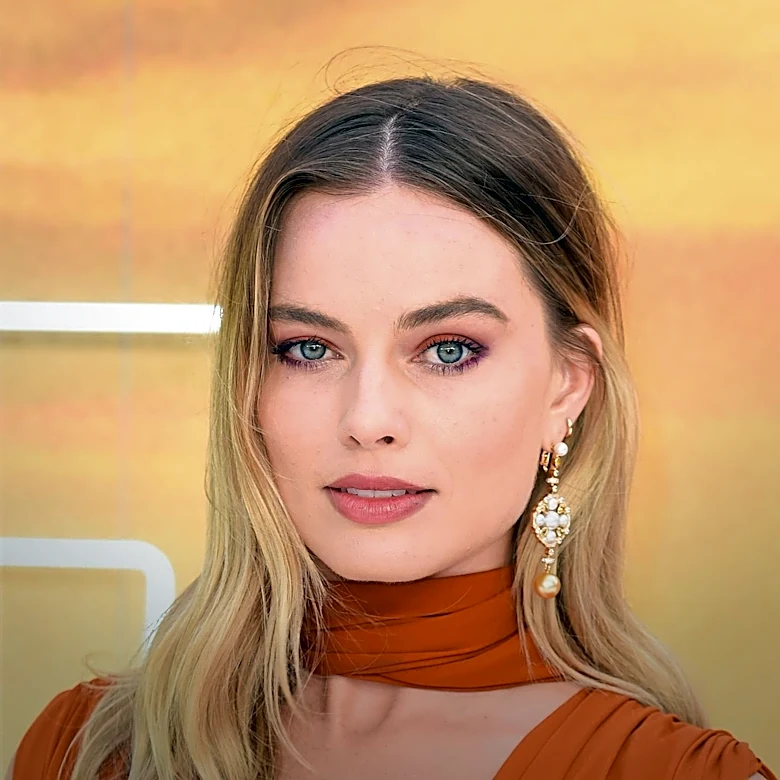 Margot Robbie's Rise to Stardom Without Formal Acting Training