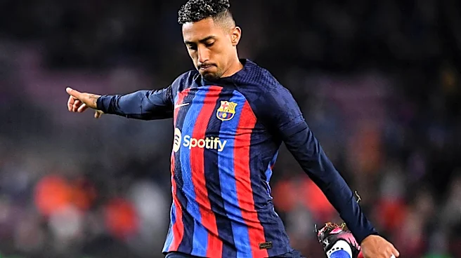 Raphinha Returns to Barcelona Training Camp After Injury Recovery