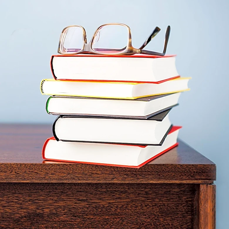 Barack Obama Unveils Summer 2026 Reading List Featuring Literary Giants