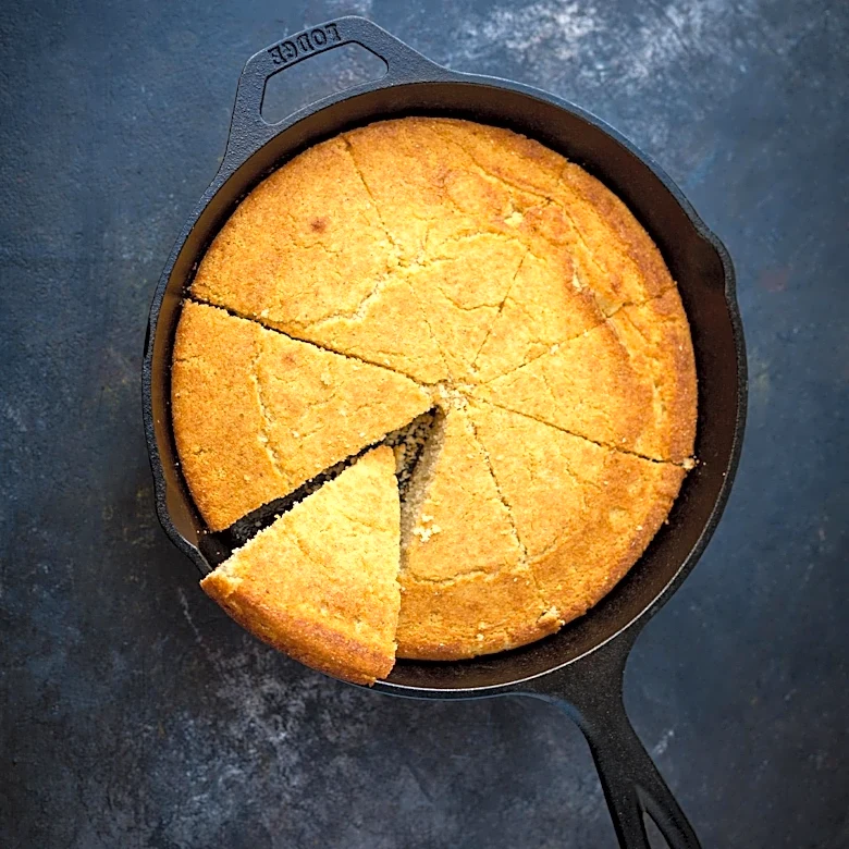 Cornbread Recipes Offer Versatile Culinary Delight for Every Meal