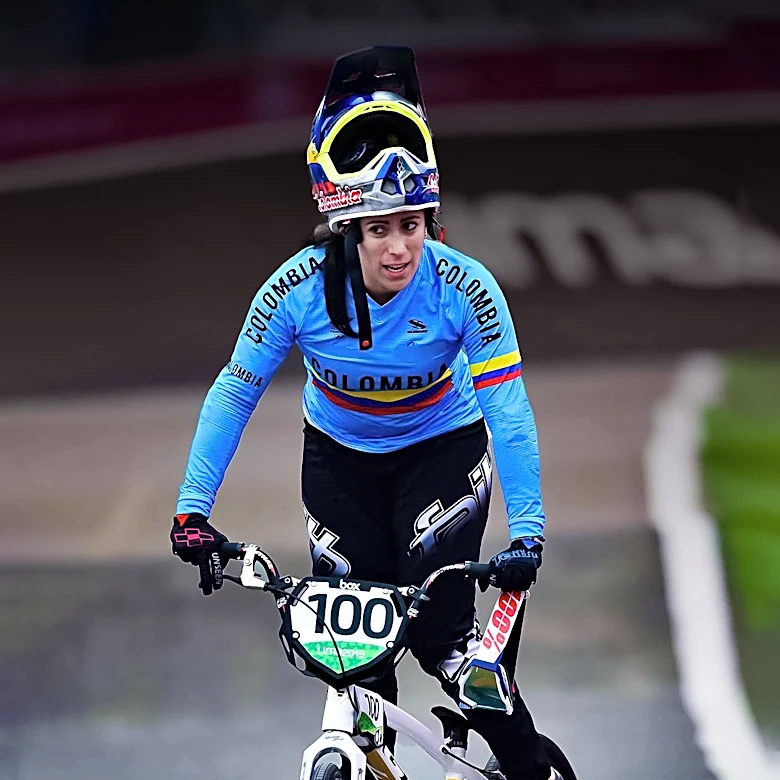 Colombian BMX Team Dominates at Santo Domingo 2026