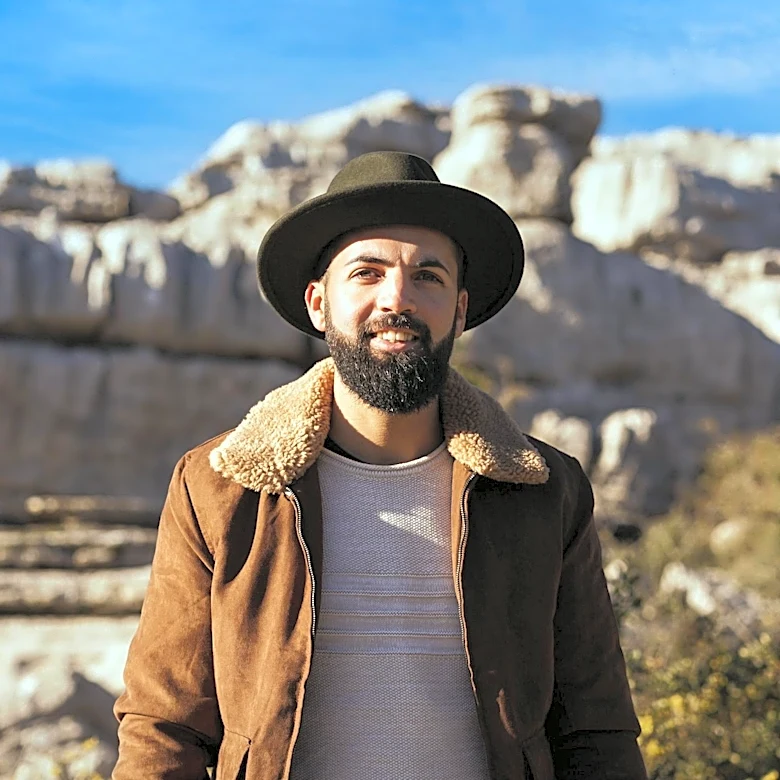 Wyatt Flores Expands Musical Horizons with New Album 'Scared of Heights'