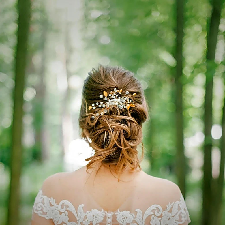 Mothers-in-Law Stories Highlight Wedding and Family Tensions