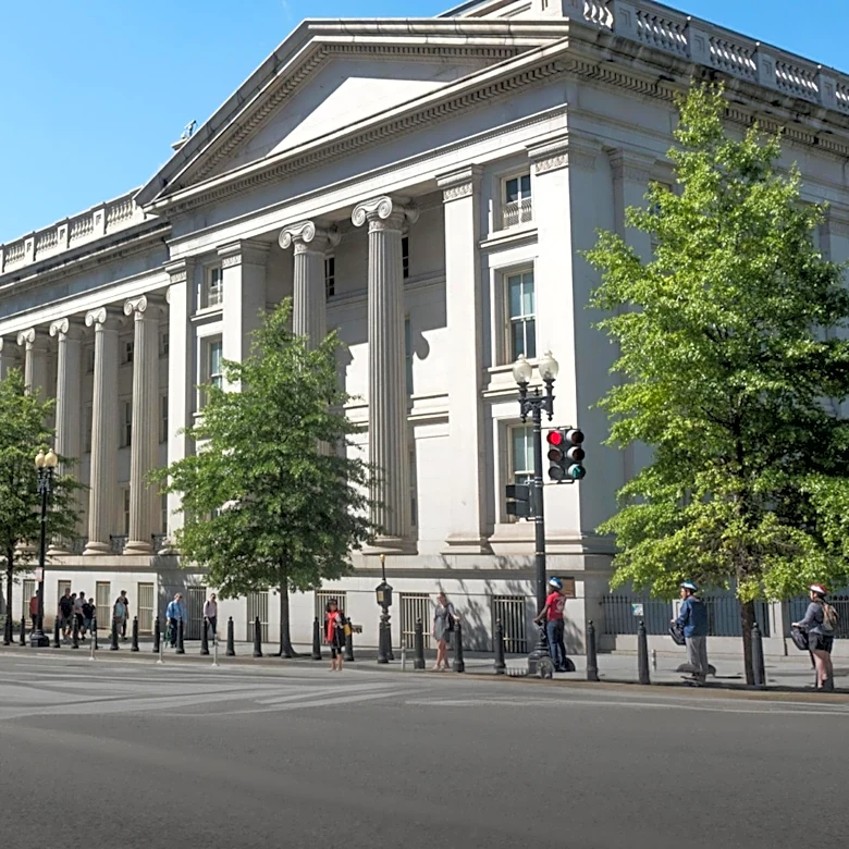 US Treasury Department Alerts Traders to Prepare for Potential Additional Intervention