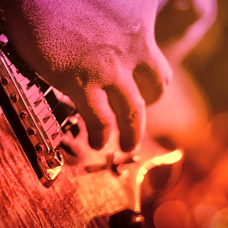 Alex Lifeson Embraces Experimental Sound in Post-Rush Career