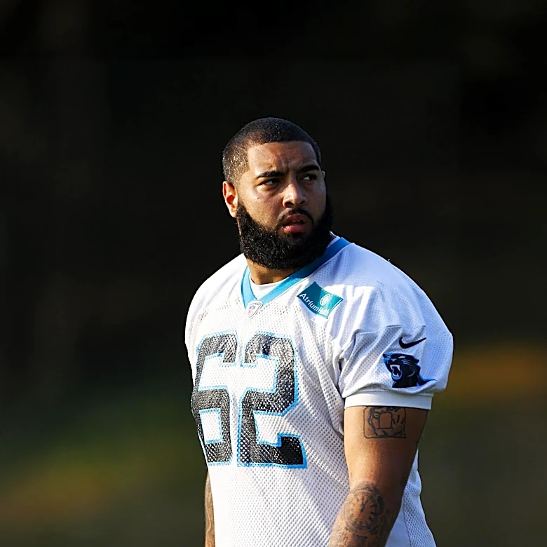 Miami Dolphins' Rookie Caleb Douglas Impresses in Training Camp