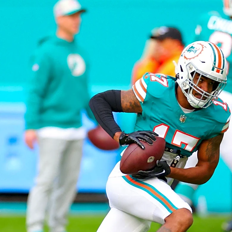 Miami Dolphins' Offense Shows Improvement in Training Camp