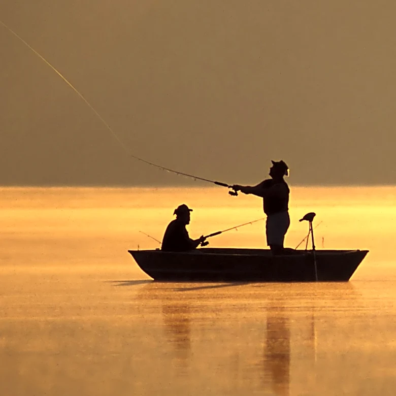 Fog Delays Start of Major League Fishing Event on St. Lawrence River