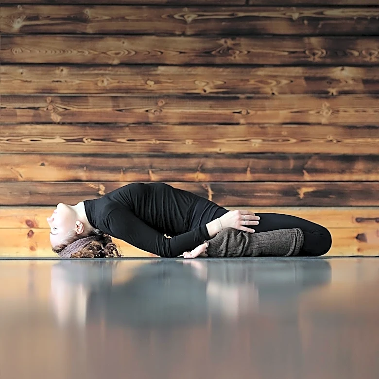 Yoga Pearl Combines Yin Yoga with Sound Healing for Enhanced Well-being