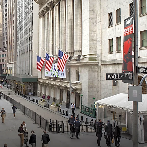 Market Outlook Cautious as Inflation and Earnings Reports Shape August Prospects