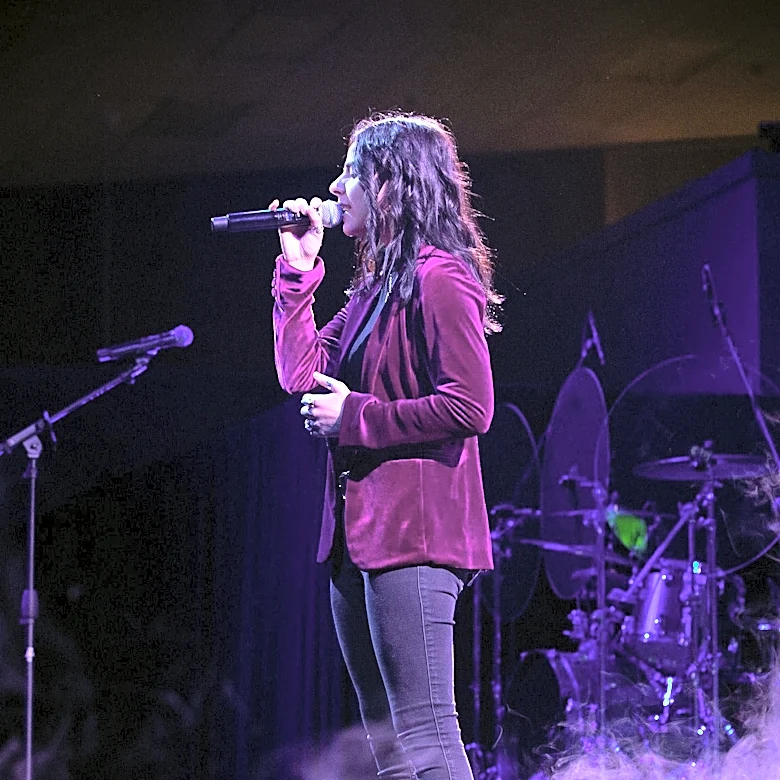 Stone Snow Returns to Central Illinois After Performing at Controversial State Fair