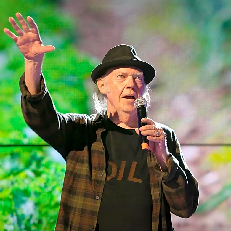 Neil Young's 1975 Song Creation: A Night of Chaos Leads to Musical Inspiration