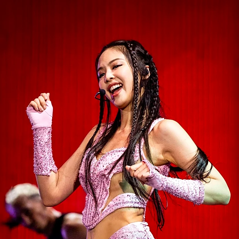 Jennie to Make Historic Headlining Debut at Lollapalooza 2026