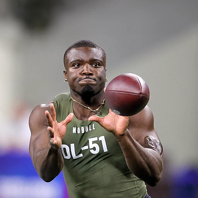 Rookie Carnell Tate Impresses at Tennessee Titans Training Camp