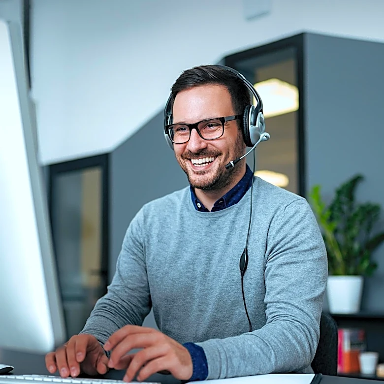 Staples, Inc. Seeks Senior Digital Analyst to Enhance Customer Experience