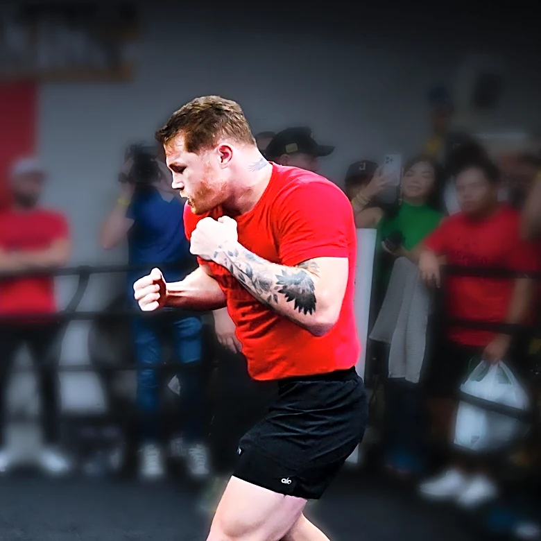 Canelo Álvarez Prepares for Boxing Comeback After Elbow Surgery