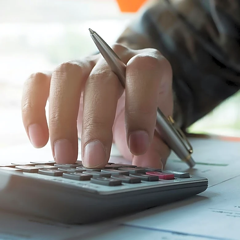 Insurance Ratemaking: Understanding Fixed and Variable Expenses