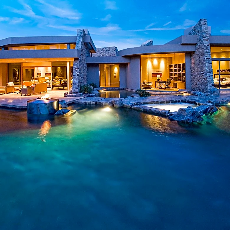 Arizona Luxury Homes Highlight Resort-Style Outdoor Living Spaces