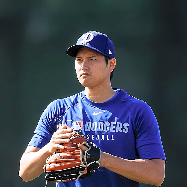 Dodgers Manager Dave Roberts Confident in Shohei Ohtani's Return Despite Injury Concerns