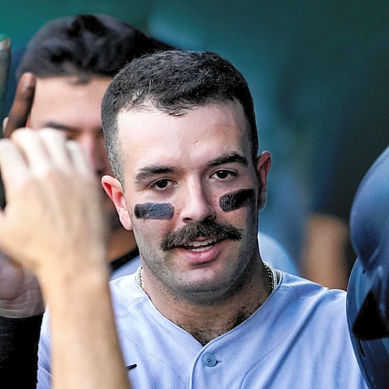 New York Yankees Consider Trade Moves Amid Struggles and Injuries