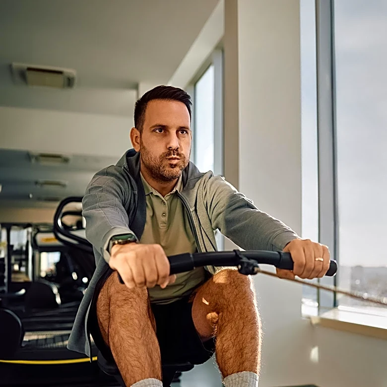 Rowing Machines Prove Beneficial for Cyclists Seeking Improved Climbing Performance