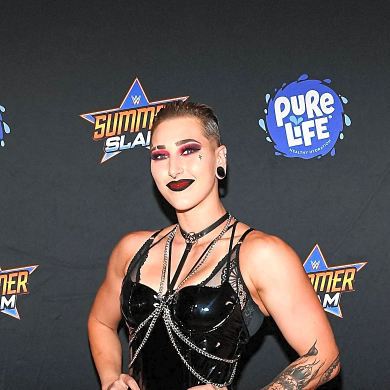 WWE SmackDown Prepares for Potential Title Change Ahead of SummerSlam