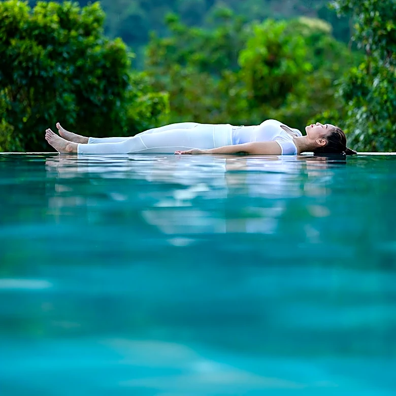 Wellness Retreats Embrace Sound Baths for Relaxation and Mental Clarity