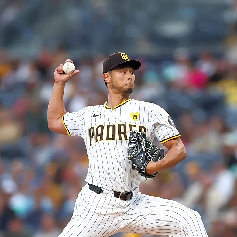 San Diego Padres Face Setback with Loss to Giants, Impacting Playoff Hopes