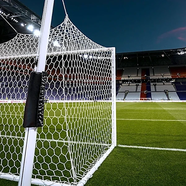 Gigi Becali Replaces FCSB Goalkeeper After Conference League Exit