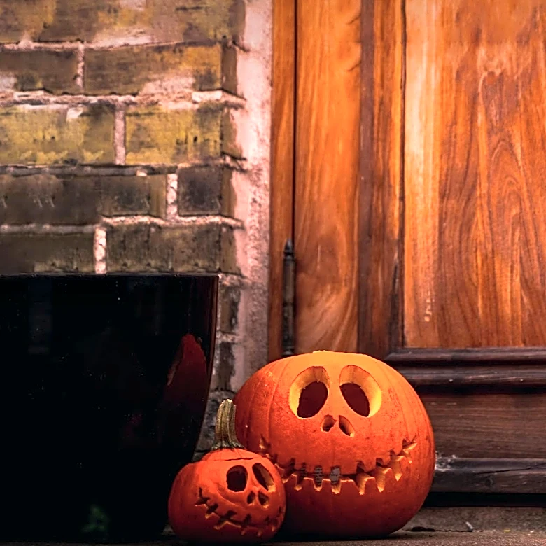 Freaky Foot Tours in Arizona Surpasses 1,700 Reviews as Halloween Bookings Open