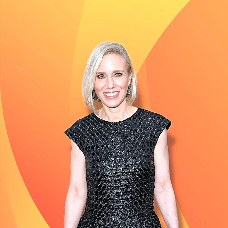 Chelsea Handler Questions Joe Rogan's $82 Million Podcast Earnings