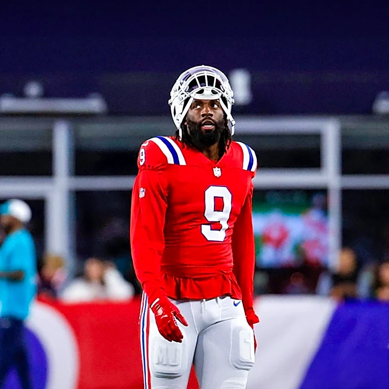 Patriots' Kyle Dixon Faces Challenge in Transition from NAIA to NFL