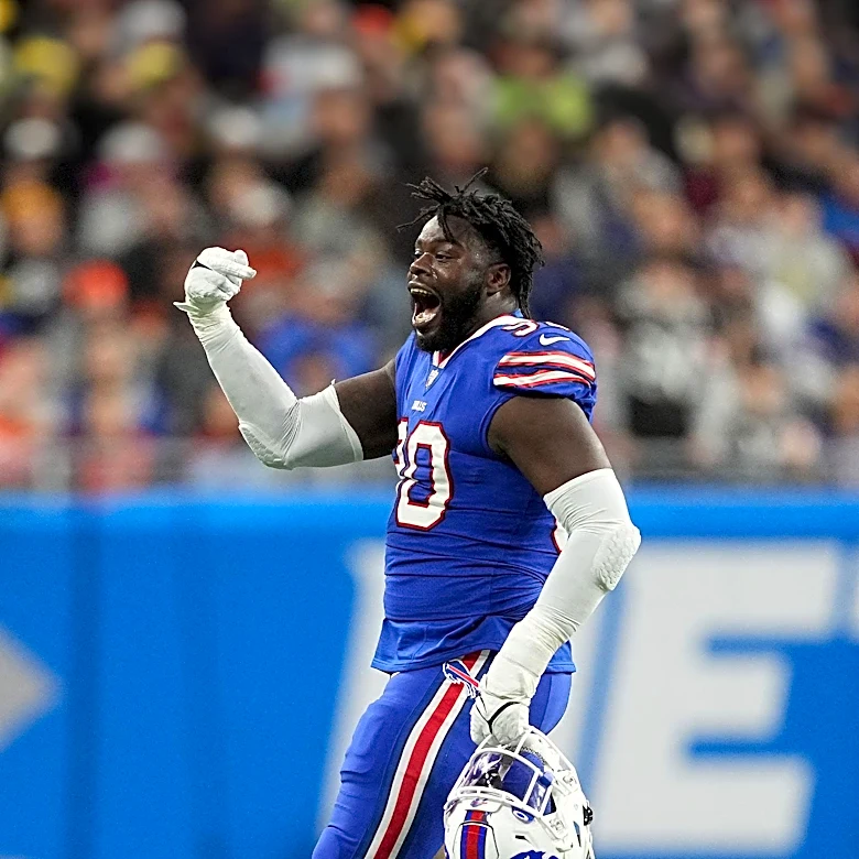 NFL Defensive Tackles Command Record Contracts Amid Rising Market