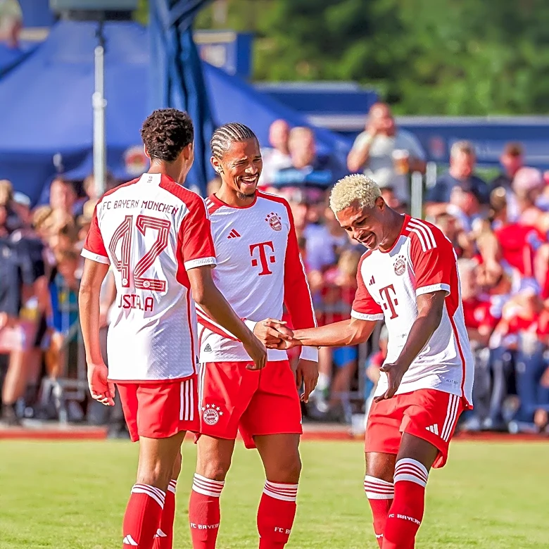 Bayern Munich Players Musiala, Karl, Gnabry, and Davies Focus on Recovery Ahead of Season