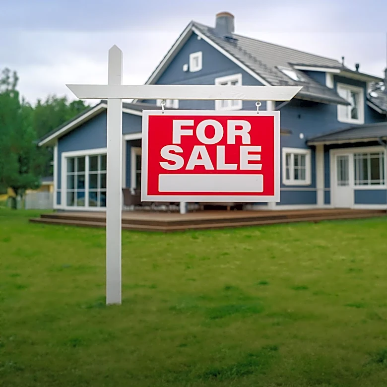 Colorado Foreclosure Listing Requires Buyers to Purchase Sight-Unseen with Occupant