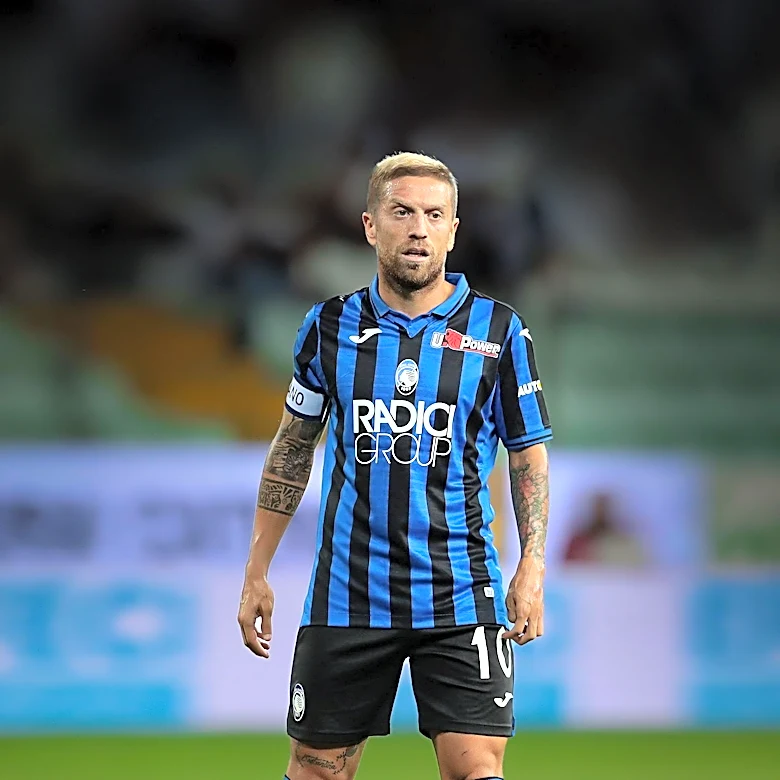 Atalanta Poised to Sign Lazio's Romagnoli Amid Al-Sadd Delays