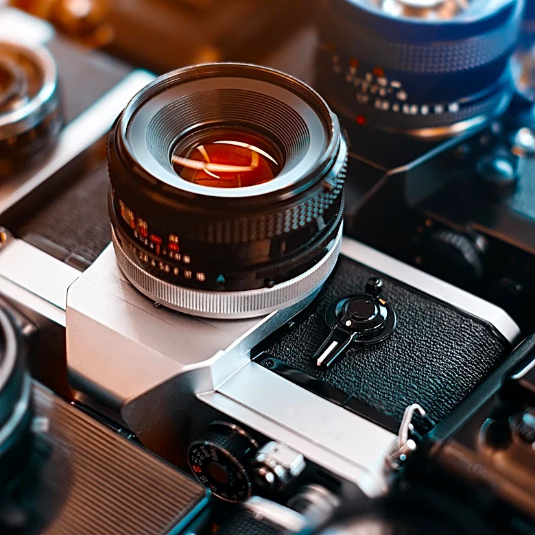 Film Photography Sees Resurgence with Diverse Camera Options for Beginners
