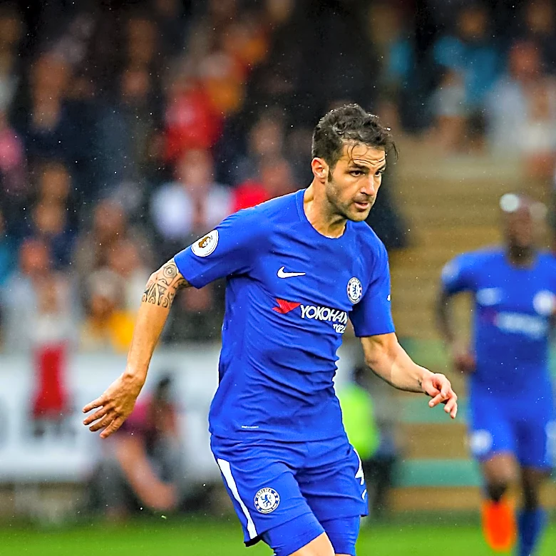 Cesc Fabregas Remains Tight-Lipped on Como's Pursuit of Chalobah and Couto