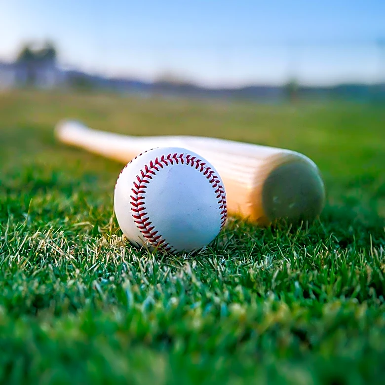 Konnor Griffin Mentors Derek Curiel in Transition to MLB with Pittsburgh Pirates