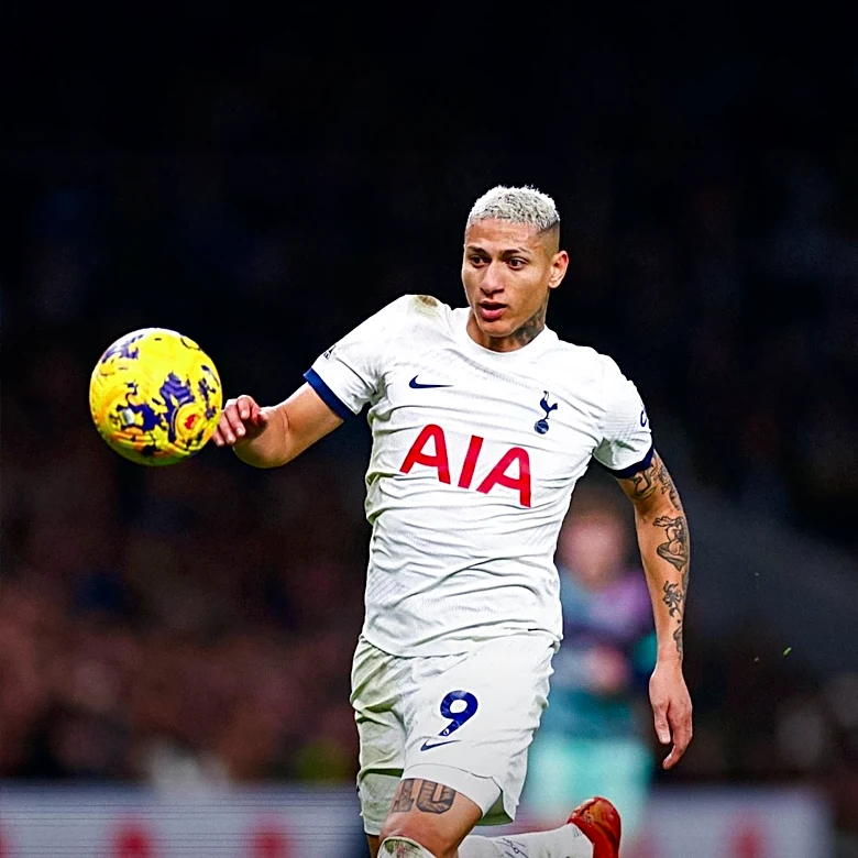 Richarlison's Injury-Time Goal Secures Tottenham's Win Against Chelsea in Sydney