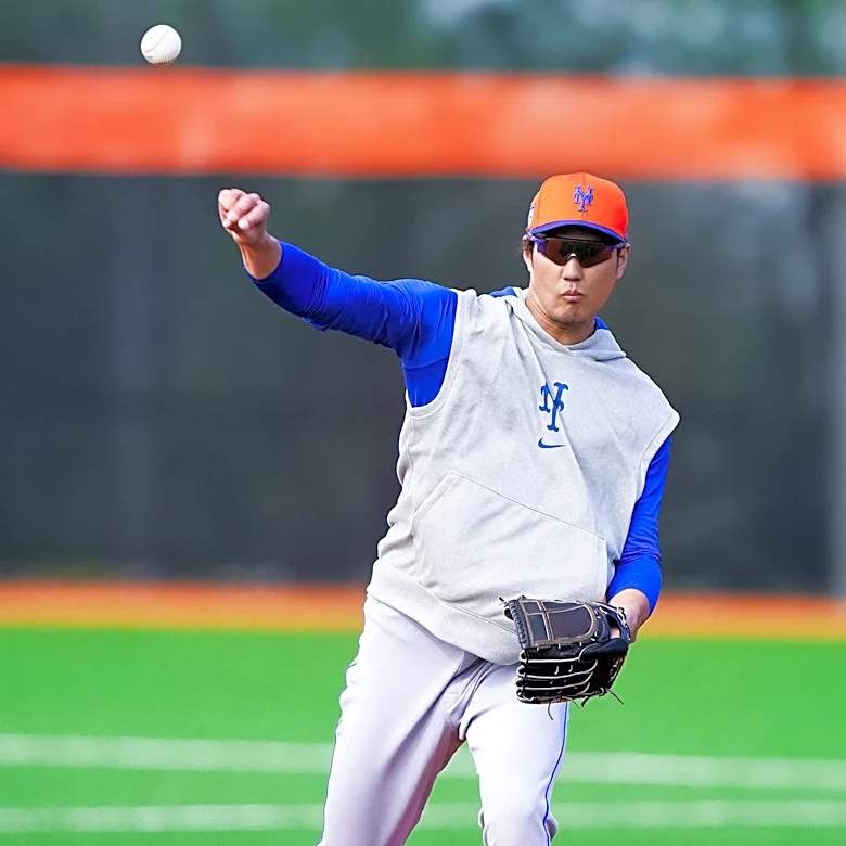 Mets Suffer Defeat Against Marlins Despite Strong Start by Senga