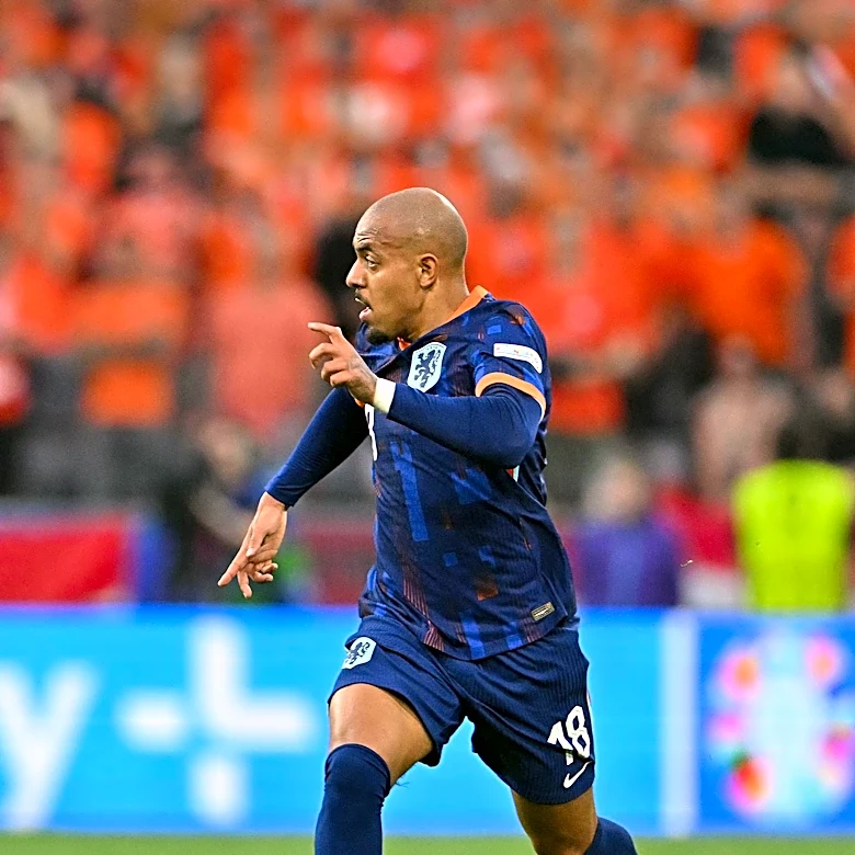 Brisbane Roar FC Faces Auckland FC in Anticipated Soccer Match at Suncorp Stadium