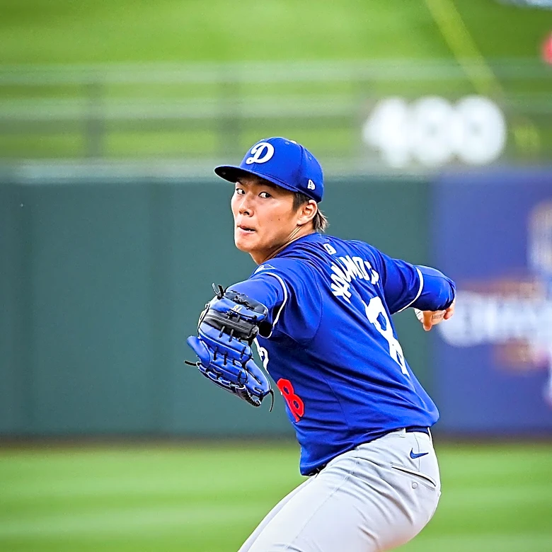 Dodgers' Yoshinobu Yamamoto Struggles Against Red Sox as Trade Deadline Looms