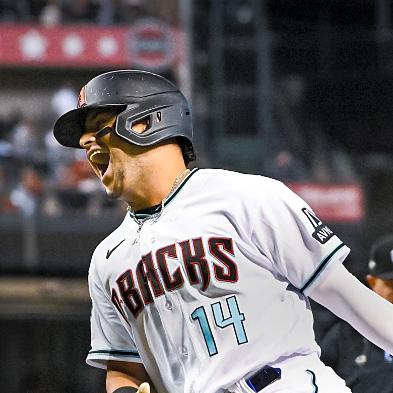 Diamondbacks' Perdomo and Carroll Lead Team to Victory with Home Runs