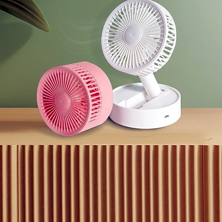 Mini Fans Gain Popularity as Essential Summer Gadgets