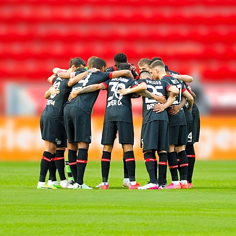 Ipswich Town Pursues Bayer Leverkusen's Exequiel Palacios Amid Transfer Speculations